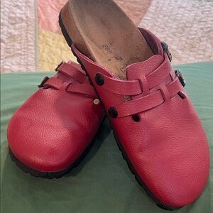 Birkenstock ladies red leather slip on clogs size 41 (10) ladies (8) men